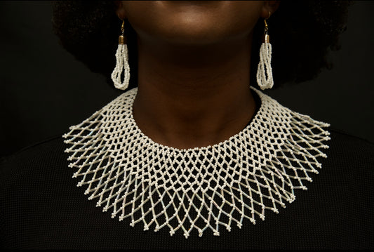 Pearly White Collar Beaded Necklace